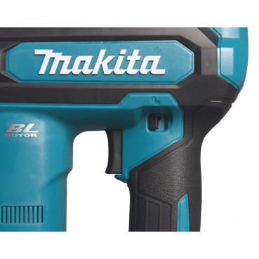 Cloueur Makita finette 23 Ga XGT 40 Volts MAX - sans fil Lithium (Li-Ion) - 15 à 35mm - poids 1,7kg - longueur 15,18,25,30,35mm - capacité du magasin 120 | PT001GD101