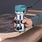 Image du produit : Affleureuse-défonceuse Makita Multifonctions - Ø 8mm - 710 Watts - pince diamètre 6 / 8mm | RT0700CX3J