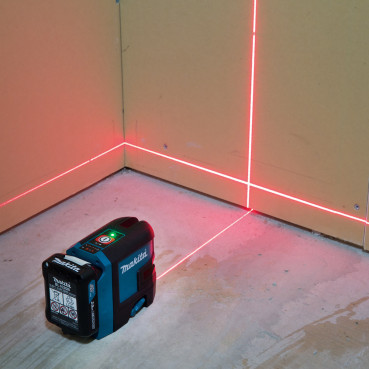 Laser en croix Makita sans fil CXT 10,8 et 12 Volts avec laser rouge - lignes verticales et horizontales, idéale plaquiste pour la pose de cloisons et plafonds placo | SK105DZ