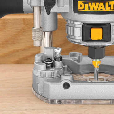 Défonceuse à bois Dewalt 850 Watts - 6-8mm | D26203-QS