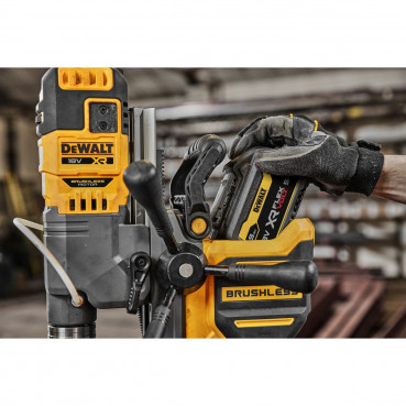 Perceuse magnétique - XR - sans fil - 18 Volts - advantage brushless Dewalt | DCD1623N-XJ