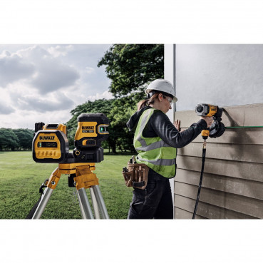 Niveau laser en croix Dewalt + 2 points - XR - sans fil - 12 Volts - 18 Volts - faisceau vert - 1 batterie 18 Volts - 2Ah | DCE822D1G18-QW