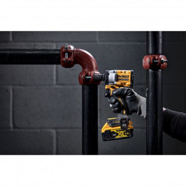 Boulonneuse Dewalt compacte 1/2" - XR - sans fil - 18 Volts - brushless - jonc de sécurité | DCF921NT-XJ