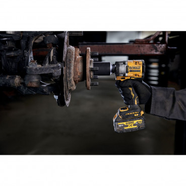 Boulonneuse à chocs Dewalt 3/8" - XR - sans fil - 18 Volts - 5Ah li-ion brushless | DCF923P2G-QW