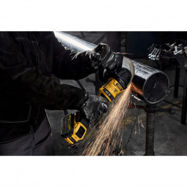 Meuleuse Dewalt 180mm - XR - sans fil - Flexvolt 54 Volts - brushless | DCG440N-XJ