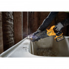 Image du produit : Scie sabre Dewalt - XR - sans fil - 18 Volts - advantage - sans batterie ni chargeur | DCS386NT-XJ