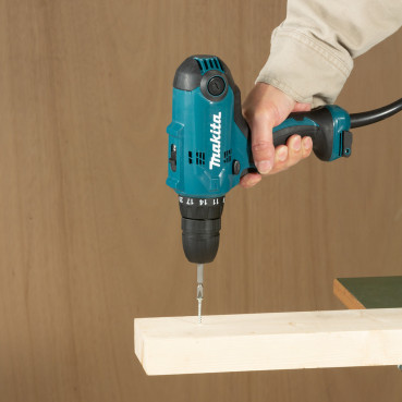 Perceuse visseuse Makita - 320 Watts - Ø 10mm | DF0300