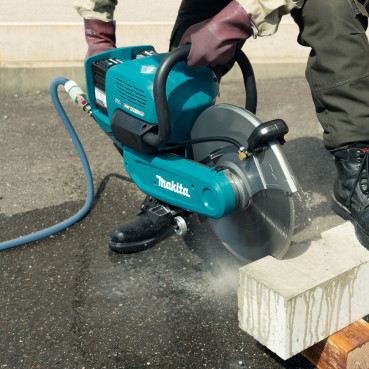 Découpeuse Makita 80 V XGT Ø 355mm - 40 Volts MAX x 2 - (Produit seul) - section de coupe maxi 127mm - poids 10,1kg | CE001GZ