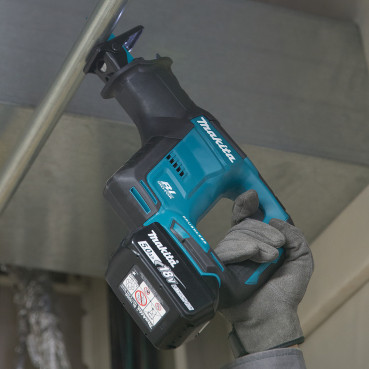 Scie sabre récipro Makita LXT 18 Volts - sans fil Lithium (Li-Ion) - 3 Ah | DJR188RFJ