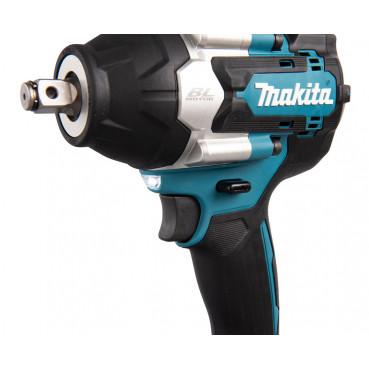 Boulonneuse à chocs Makita LXT 18 Volts - sans fil Lithium (Li-Ion) - 5 Ah - 700 Nm - poids 2,70kg - carré 1/2" | DTW700RTJ